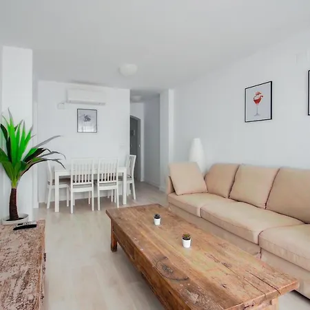 Dulce Barrosa Mar Beach Front Apartment *