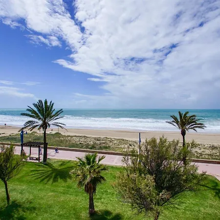 Apartment Dulce Barrosa Mar Beach Front